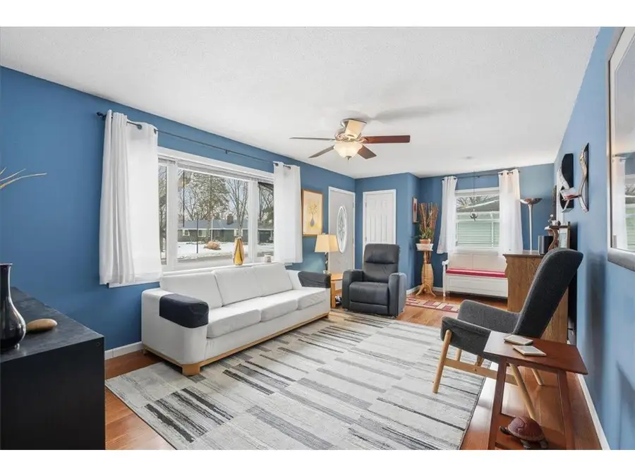 8126 Grafton Avenue, Cottage Grove, MN 55016 - #3