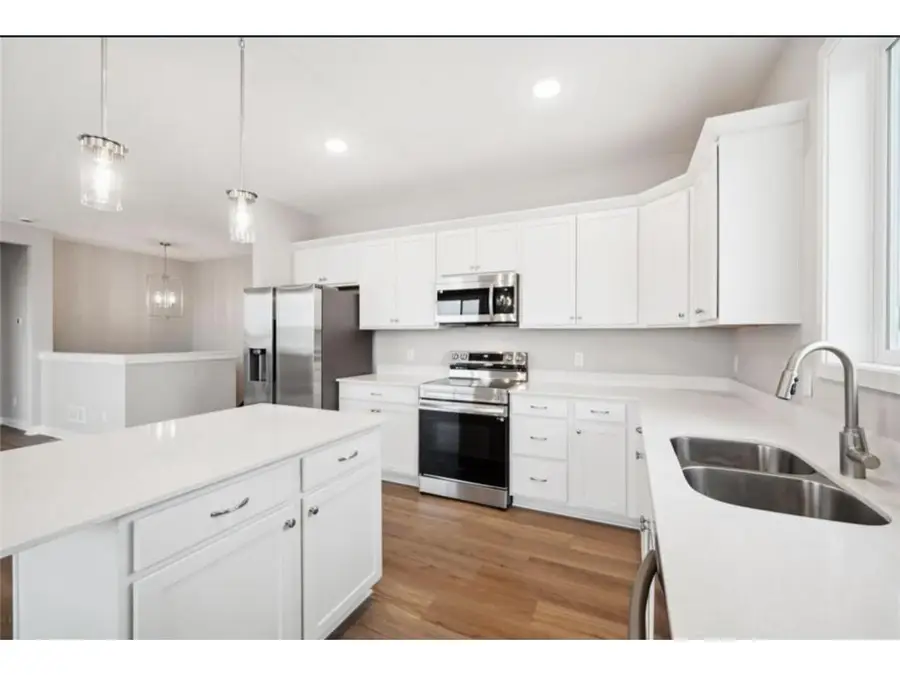 1125 Legacy Parkway, New Richmond, WI 54017 - #3