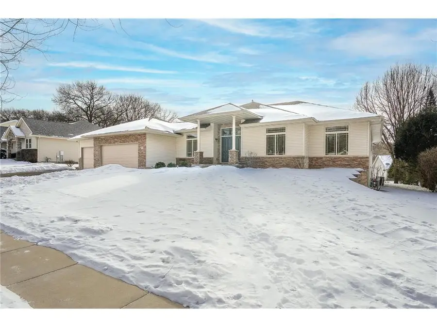 3139 Anric Drive, Eau Claire, WI 54701 - #3