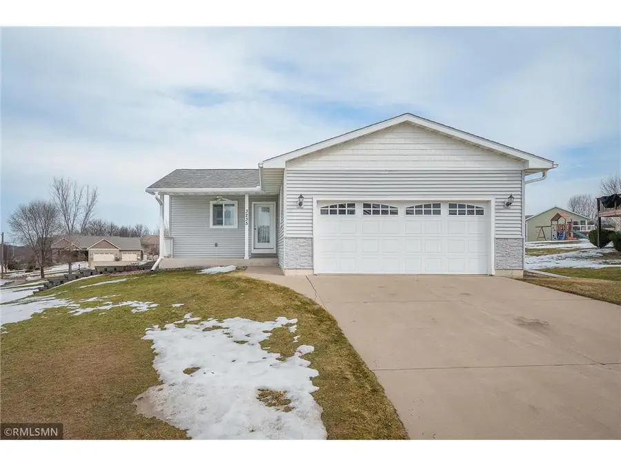 3235 West Ridge Drive, Eau Claire, WI 54703 - #2