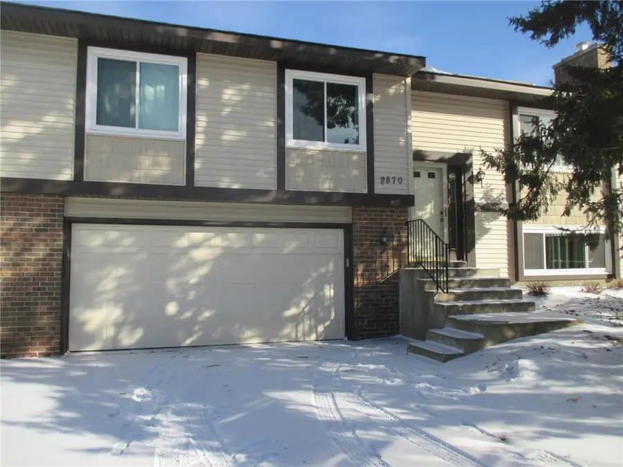 2870 Castleford Court, Woodbury, MN 55125 - #2