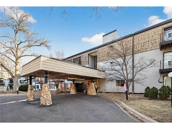 181 Little Canada Road #334, Little Canada, MN 55117