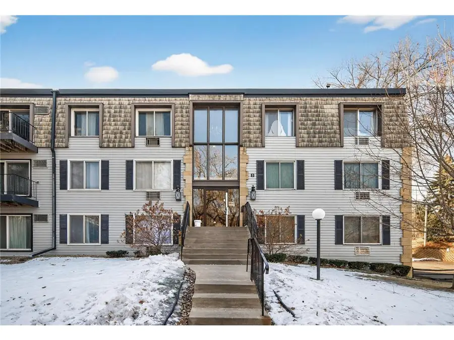 181 Little Canada Road #334, Little Canada, MN 55117 - #3