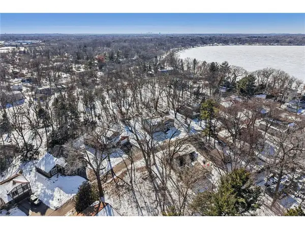 5301 Oakwood Drive, Saint Paul, MN 55110