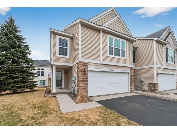 15422 Foster Drive, Hugo, MN 55038