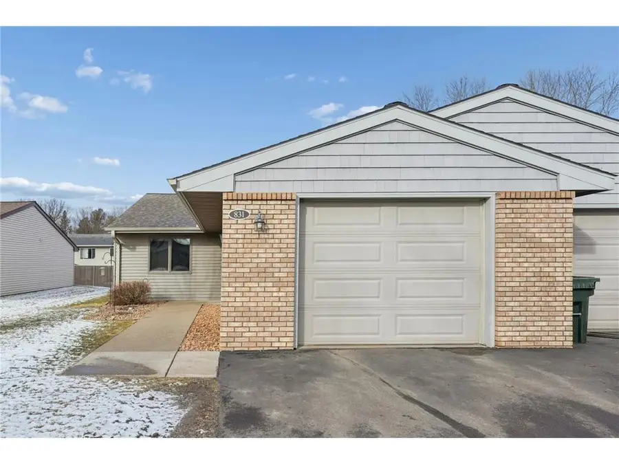 831 Cedar Court #9A, New Richmond, WI 54017 - #3