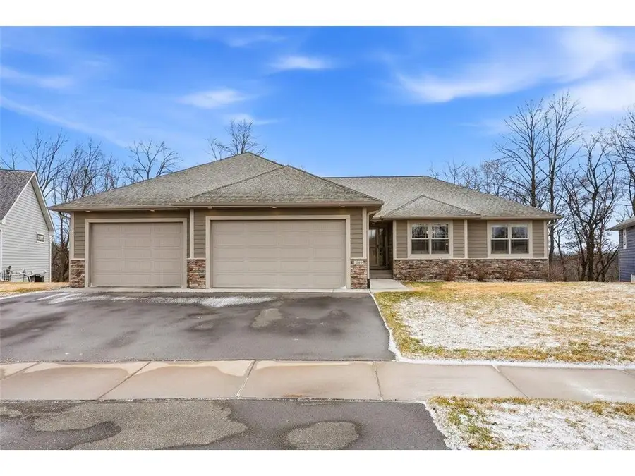 249 Vista Circle, River Falls, WI 54022 - #3