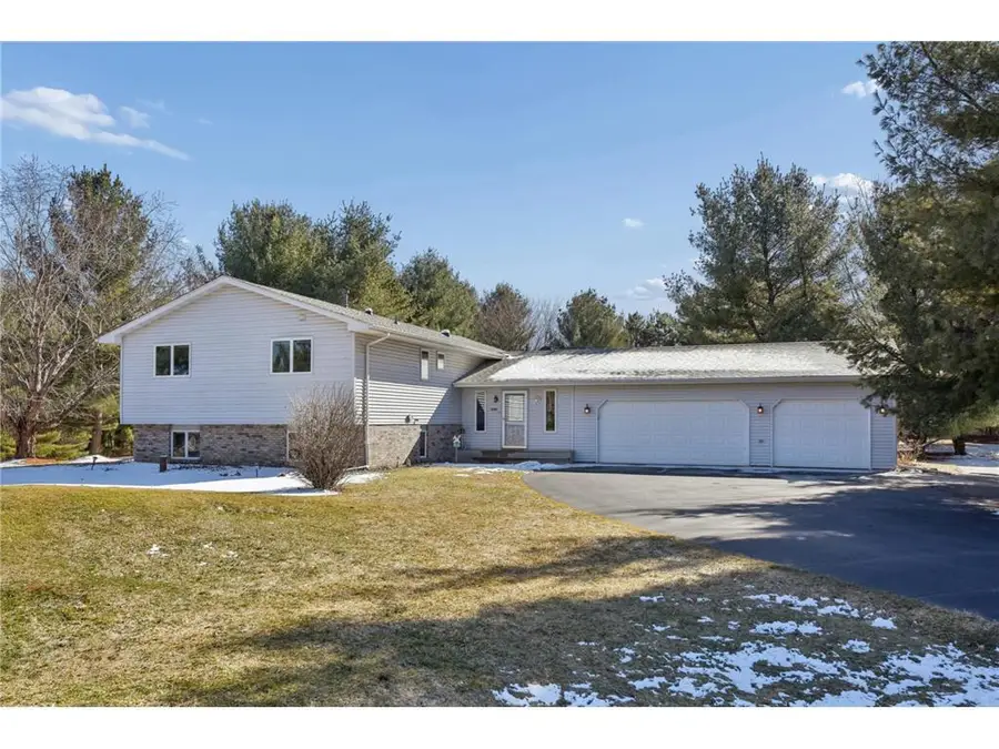 725 Packer Drive, Hudson, WI 54016 - #3