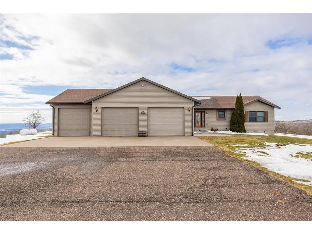 W1660 Maplewood Lane, Alma, WI 54610 - #1