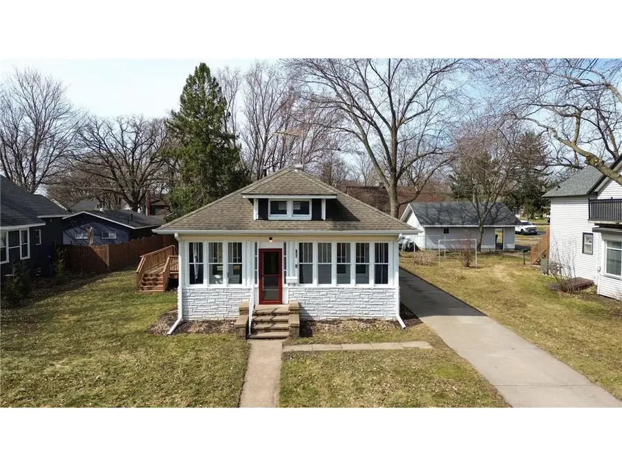 109 S Dallas Street, River Falls, WI 54022 - #2