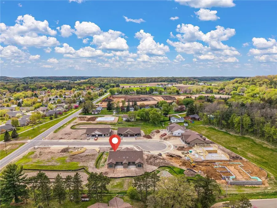 1060 Legend Lane, River Falls, WI 54022 - #3
