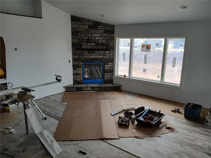 918 County Road T, Hammond, WI 54015 - #3