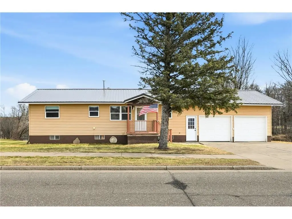 901 Wisconsin Avenue, Rice Lake, WI 54868 - #1