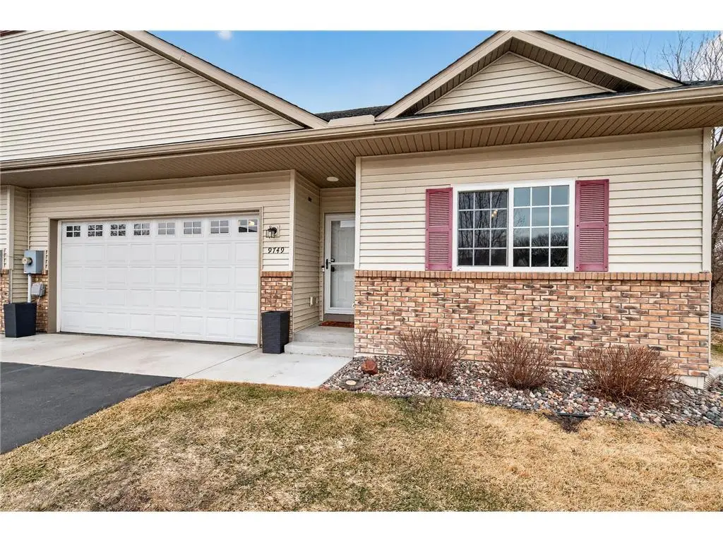 9749 Norway Street, Coon Rapids, MN 55433 - #1