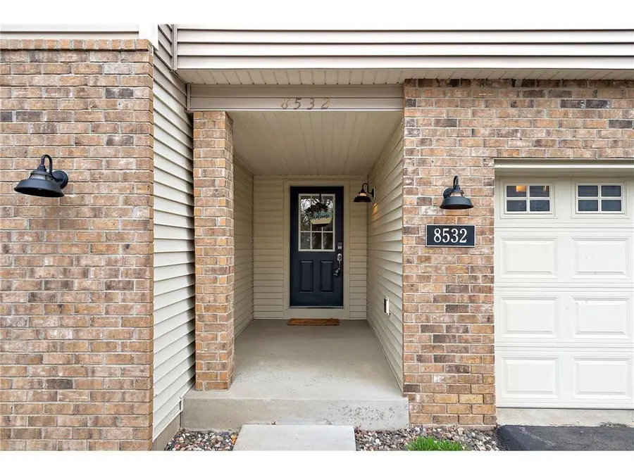 8532 Lakeview Terrace, Savage, MN 55378 - #3