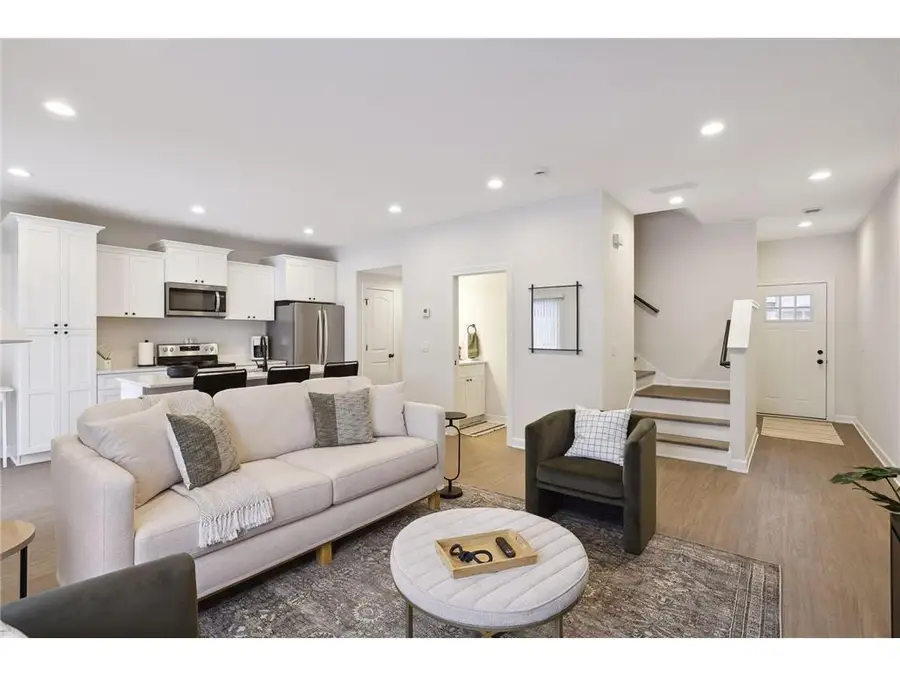 636 Franklin Street, Roberts, WI 54023 - #2