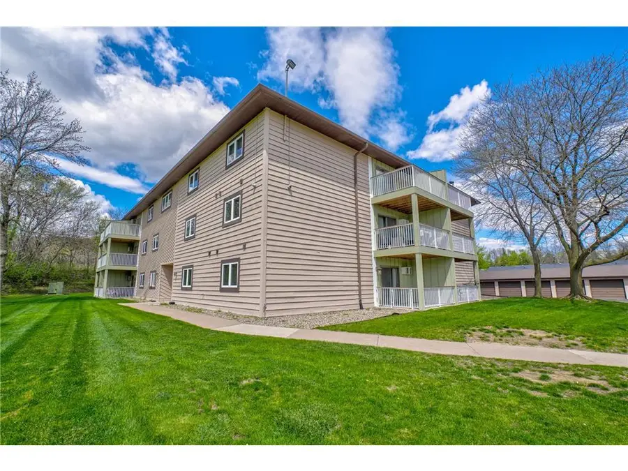 570 Whispering Lane #102, Hastings, MN 55033 - #3