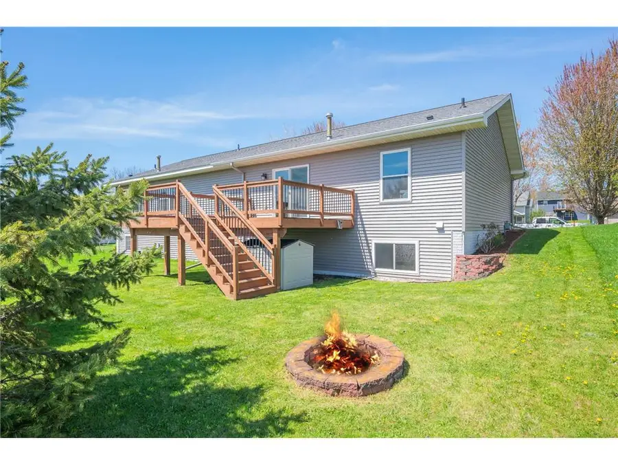 382 Cedar Street, Baldwin, WI 54002 - #3