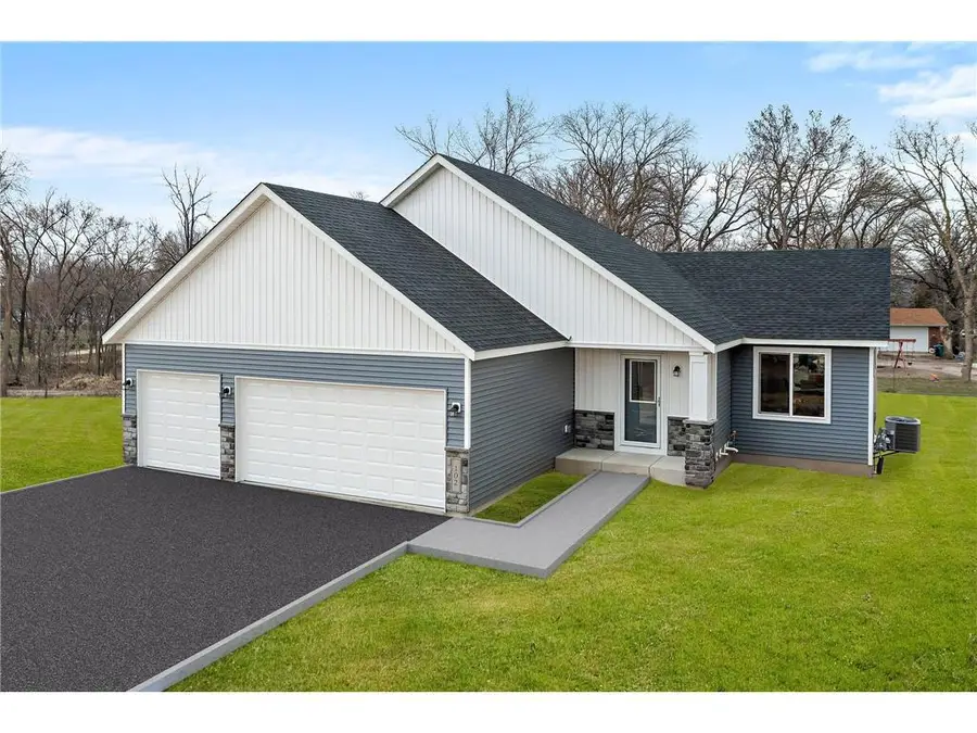 13 Kodiak Court, North Mankato, MN 56003 - #2