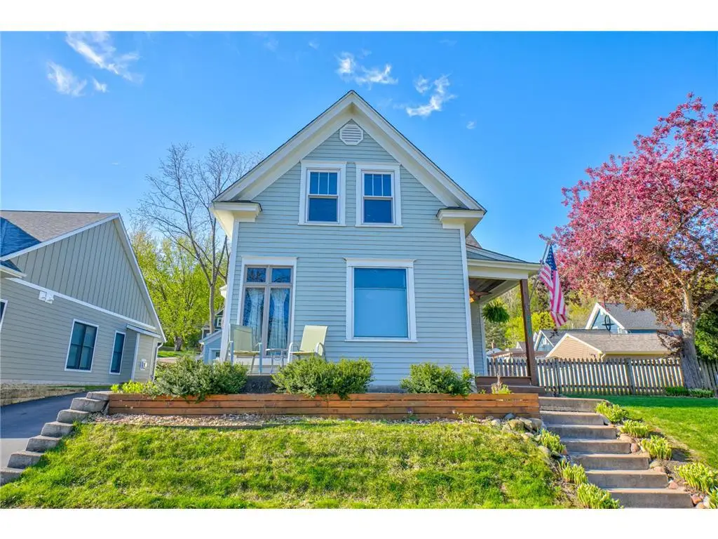 512 Locust Street, Hudson, WI 54016 - #1