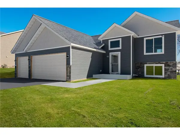 106 Maple Court, Cannon Falls, MN 55009