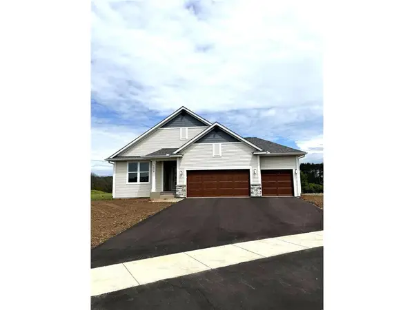 1575 Applegate Road, New Richmond, WI 54017