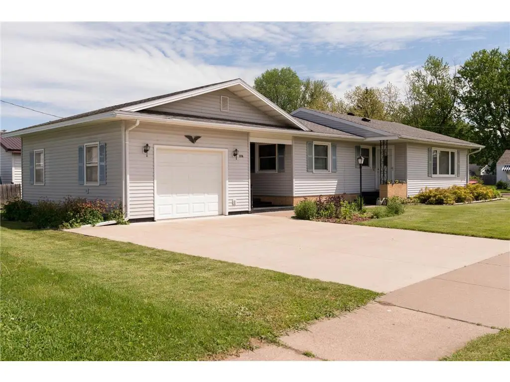 374 W Vine Street, Mondovi, WI 54755 - #1