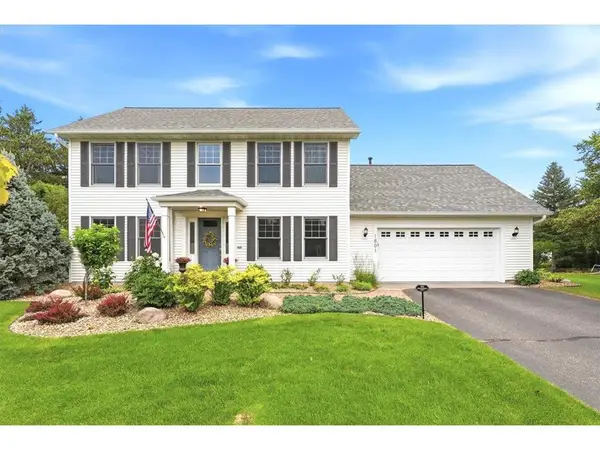 1801 Grey Fox Lane, Hudson, WI 54016