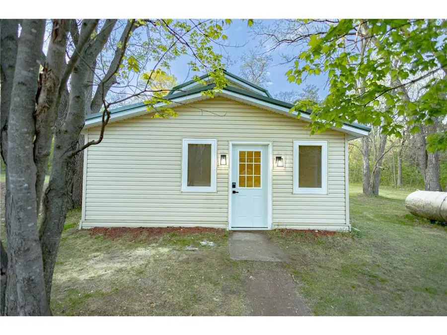 2481 Sunny Acres Lane, Saint Croix Falls, WI 54024 - #2