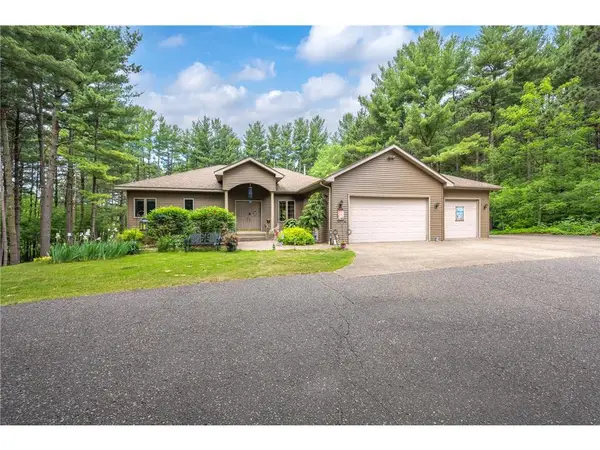 65 202nd Street #M, Star Prairie, WI 54026