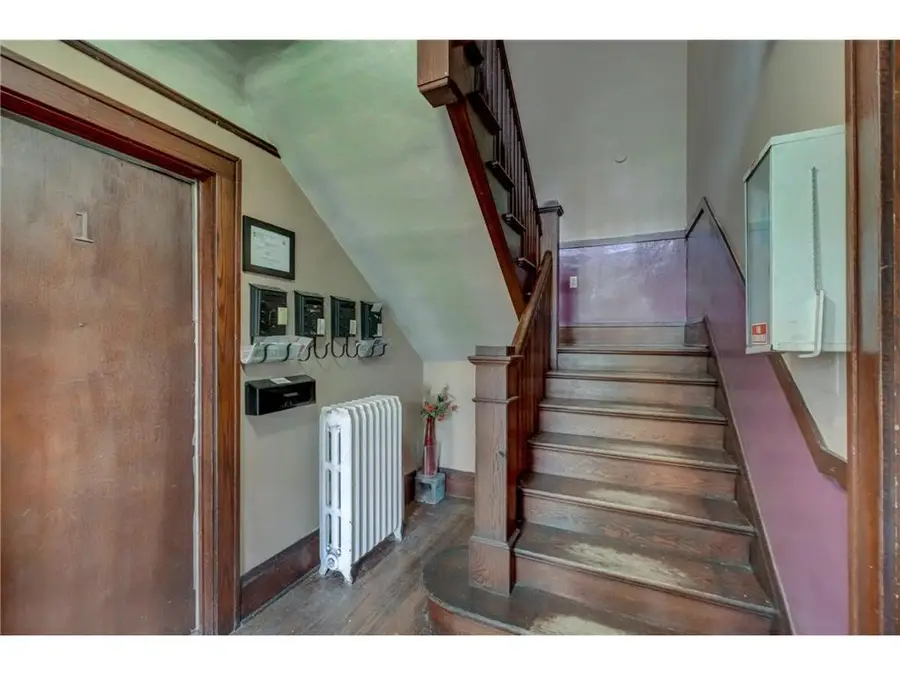1088 Dayton Avenue, Saint Paul, MN 55104 - #3