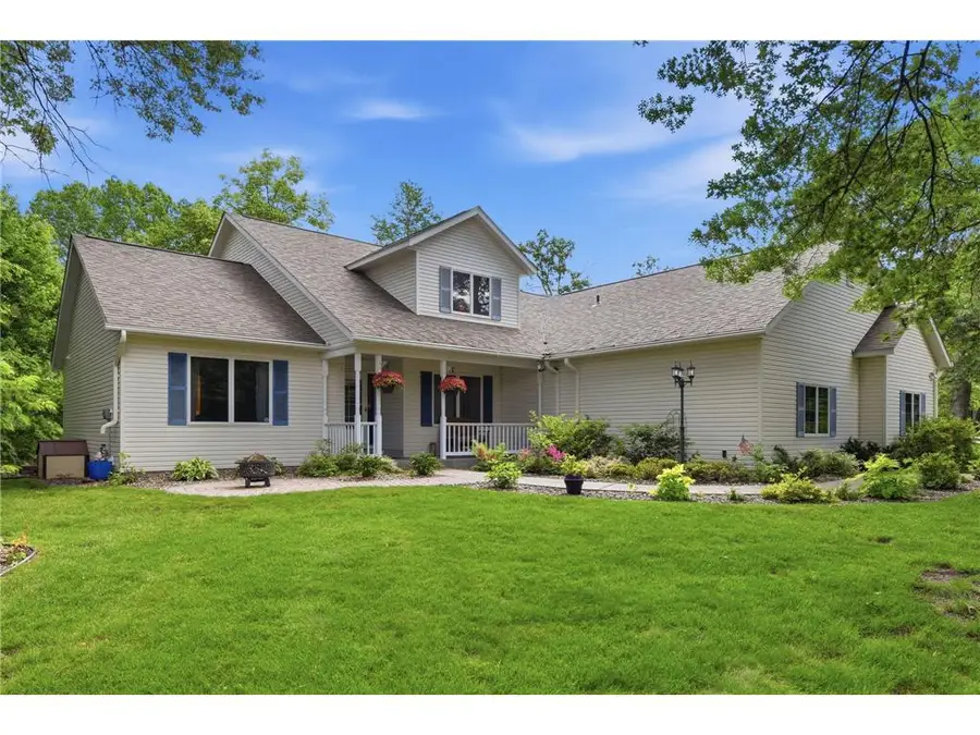 2519 86th Avenue, Osceola, WI 54020 - #2