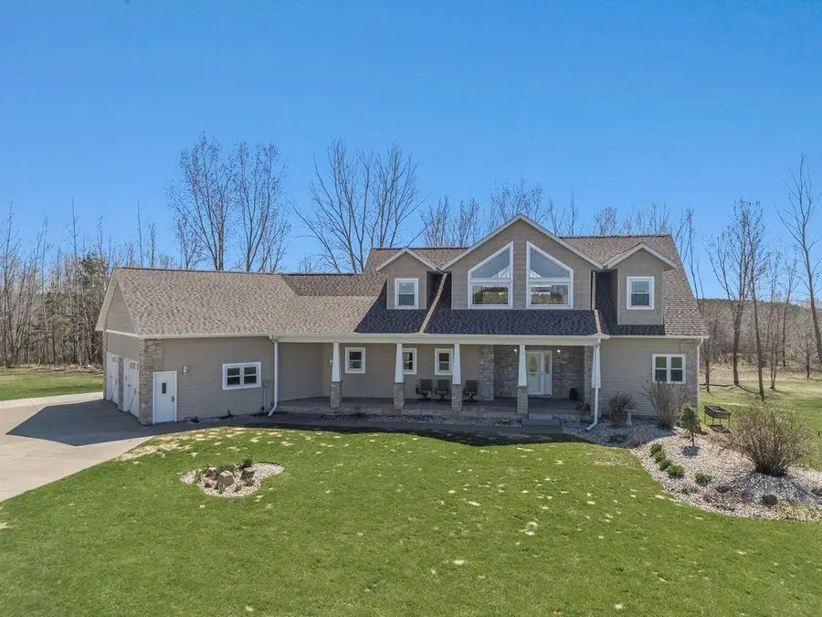 6751 30th Avenue, Eau Claire, WI 54703 - #3