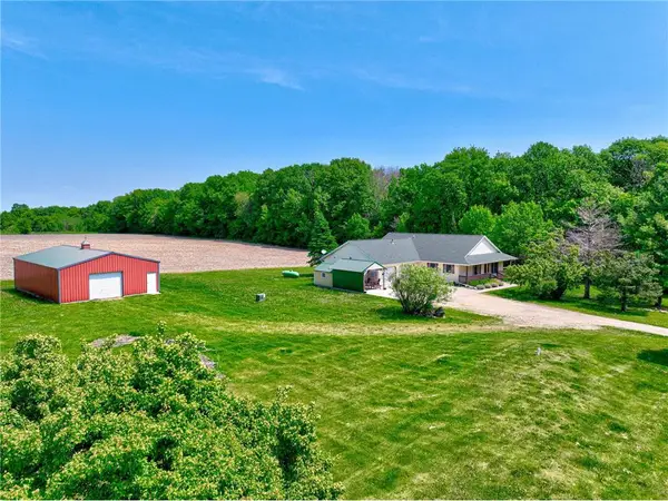 W5516 690th Avenue, Beldenville, WI 54003