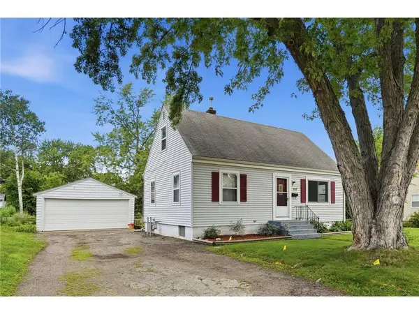 909 Selby Avenue, Saint Paul Park, MN 55071