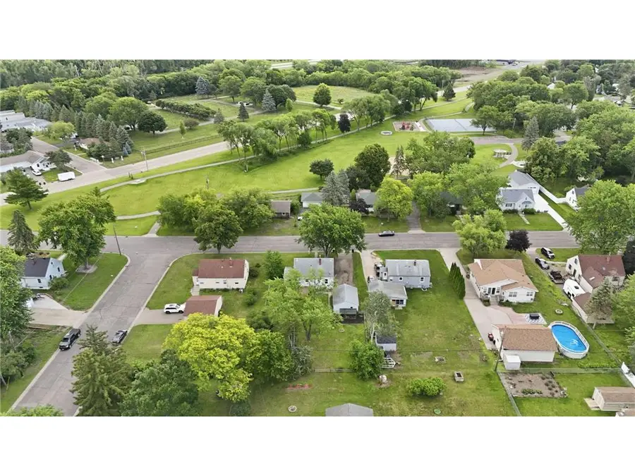 909 Selby Avenue, Saint Paul Park, MN 55071 - #3