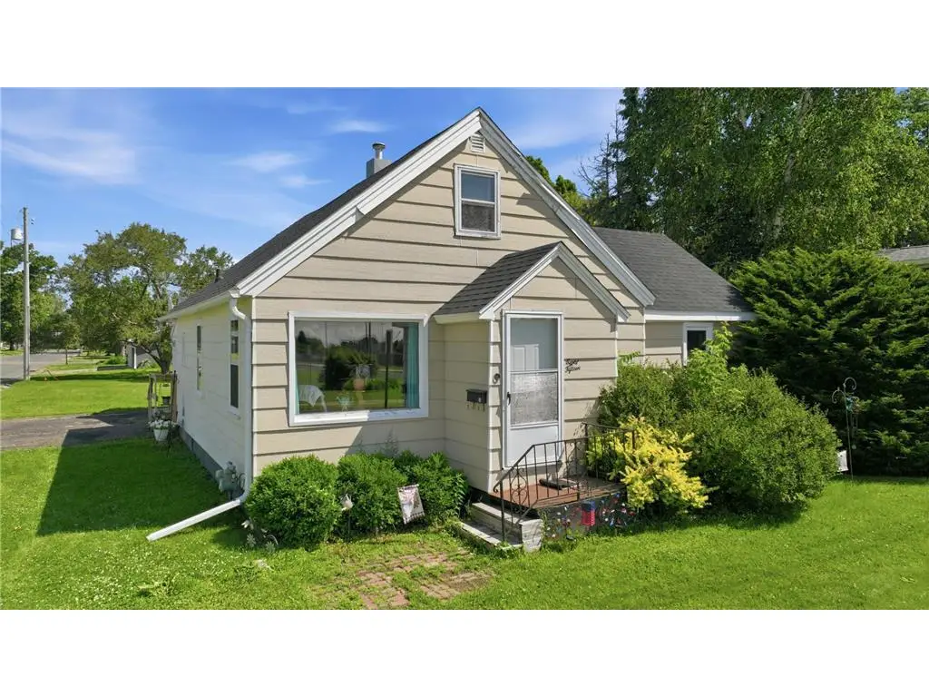815 Augusta Street, Rice Lake, WI 54868 - #1