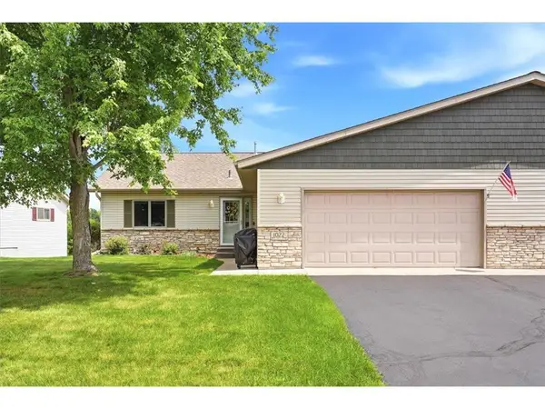 1022 W Ridge Court #38, New Richmond, WI 54017