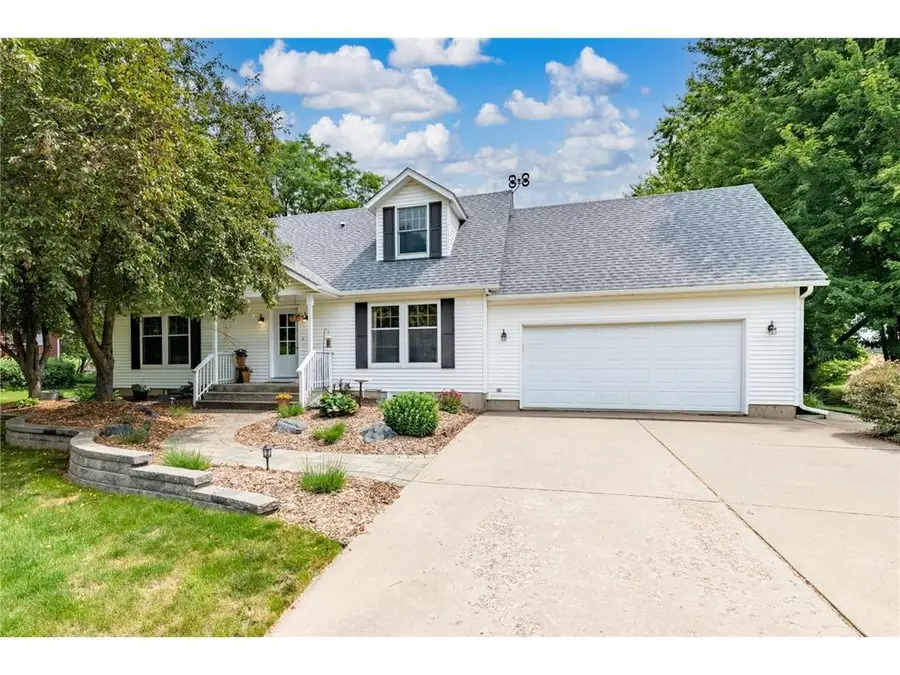 67 W Wood Ridge Drive, River Falls, WI 54022 - #2