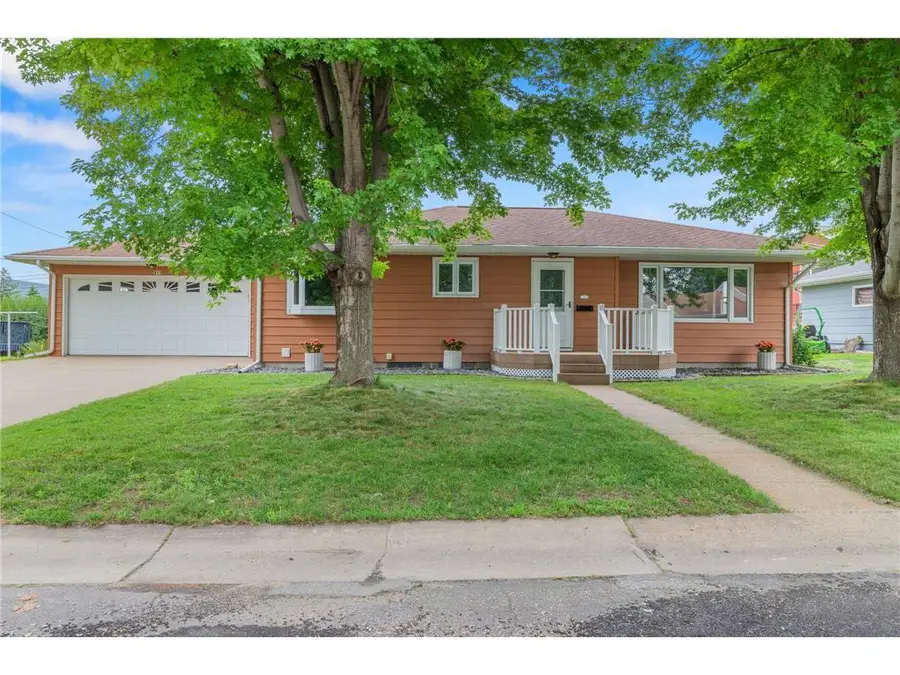 317 Emherst Street, Winona, MN 55987 - #2