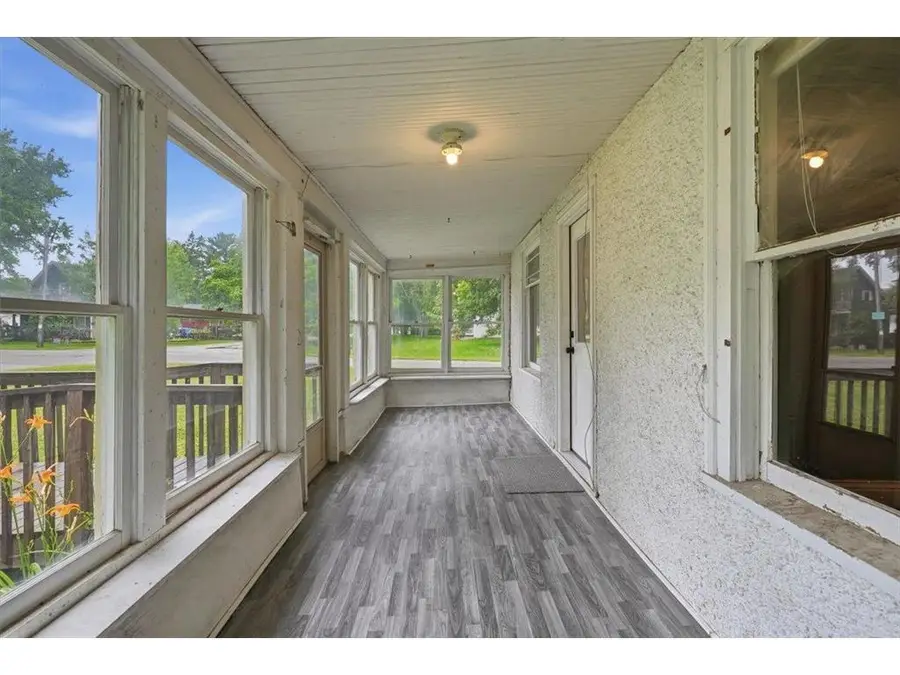 146 W Winter Avenue, Elmwood, WI 54740 - #3