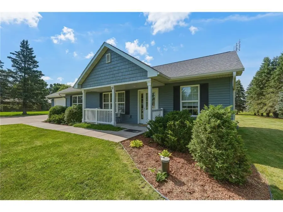 1423 County Road Gg, New Richmond, WI 54017 - #2