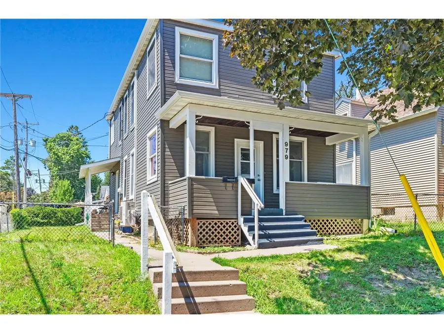 979 Victoria Street, Saint Paul, MN 55103 - #2