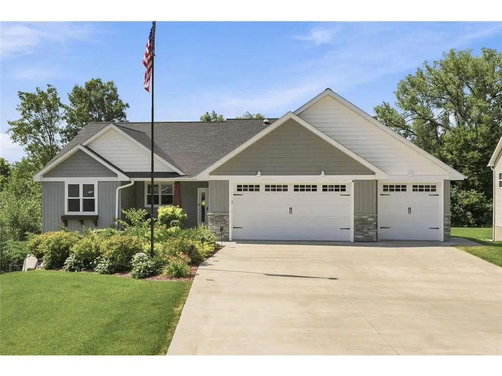 590 Northern Lights Drive, Prescott, WI 54021 - #1