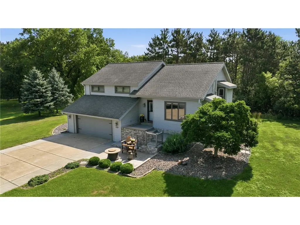 2416 Aurora Circle, Menomonie, WI 54751 - #1