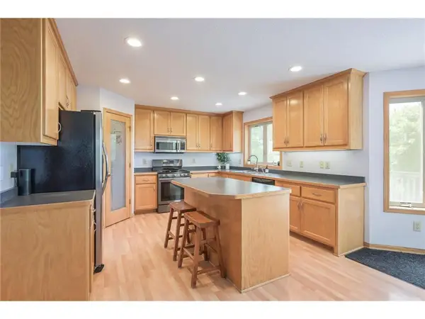 890 160th Lane, Andover, MN 55304