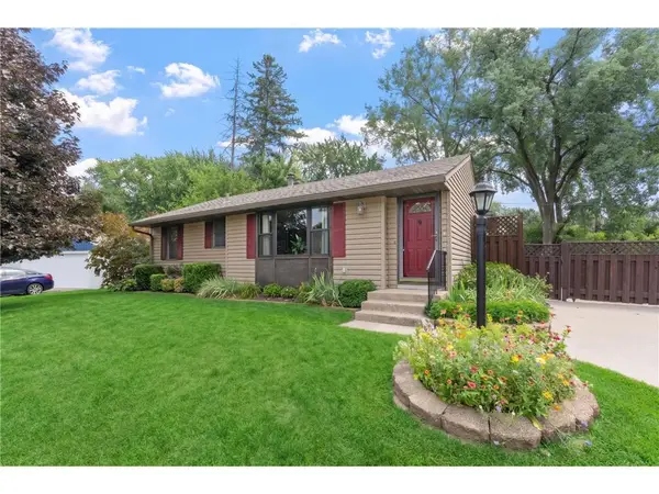 3951 Stacker Place, Saint Paul, MN 55110