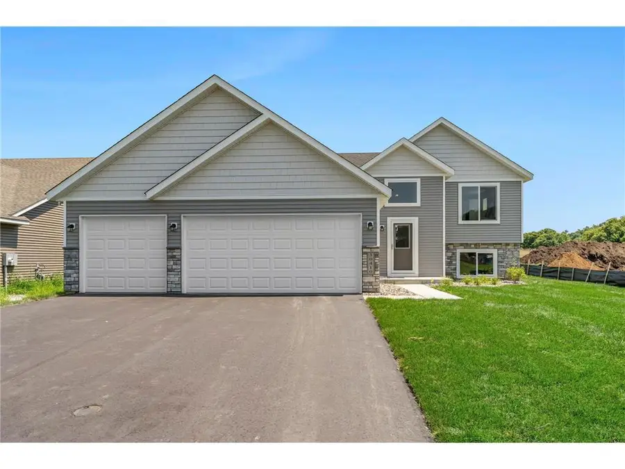 121 Maple Lane, Cannon Falls, MN 55009 - #2