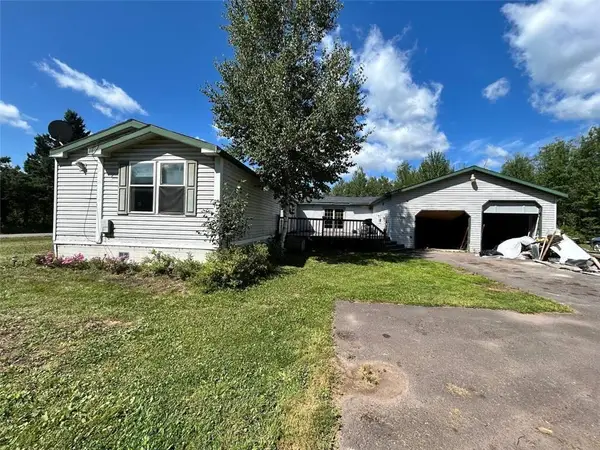 2895 S Wright Avenue, Superior, WI 54880