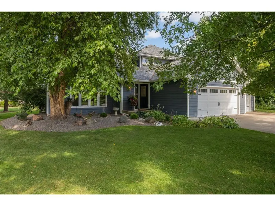 2260 Walnut Creek Drive, Stillwater, MN 55082 - #2